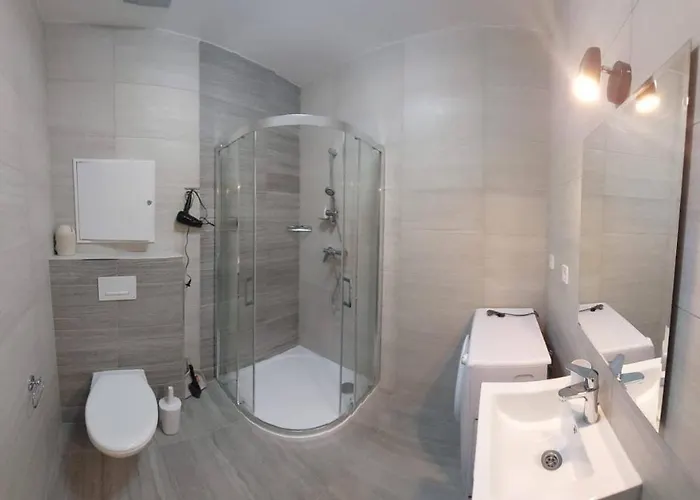 With Ap. Garden * Mariánské Lázně