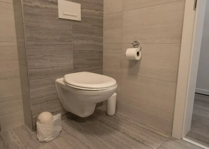 With Ap. Garden Lägenhet *