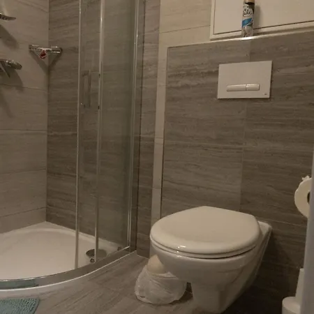 With Ap. Garden * 玛丽亚温泉