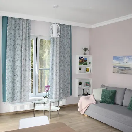 Apartment With Ap. Garden *